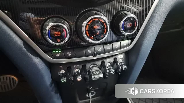 Mini Cooper S Countryman id 3528848 из Кореи 9