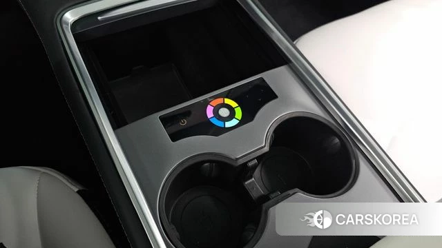 Tesla Model Y id 3940122 из Кореи 9