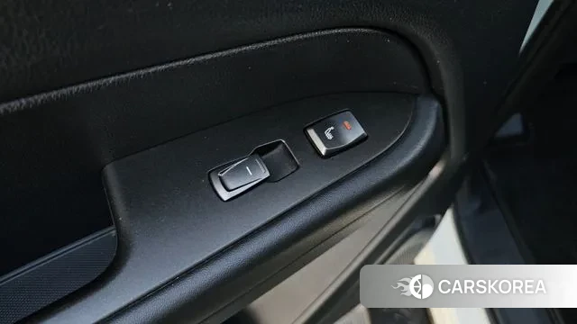 Ssangyong Rexton Sports id 3718743 из Кореи 9