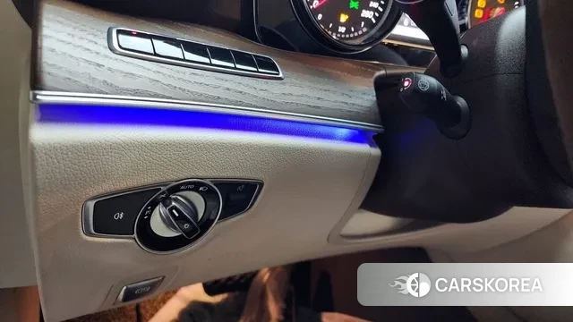 Mercedes-Benz E-Class W213 id 3024331 из Кореи 9