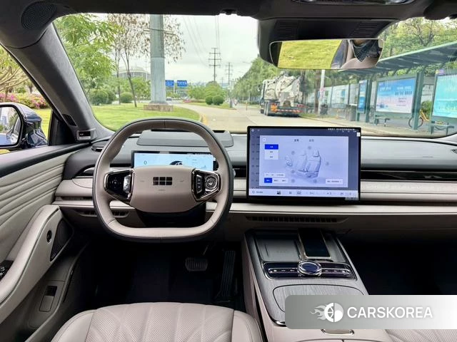 Geely Galaxy Galaxy Sparkle 8 PHEV id 3957667 из Китая 9