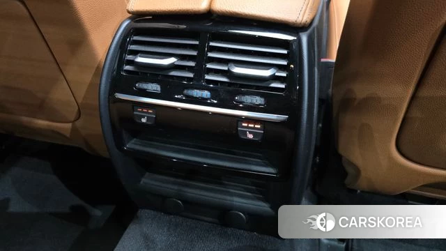 BMW 5 Series (G30) id 4357087 из Кореи 9