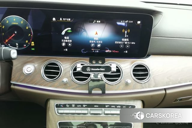 Mercedes-Benz E-class id 4300337 из Китая 9