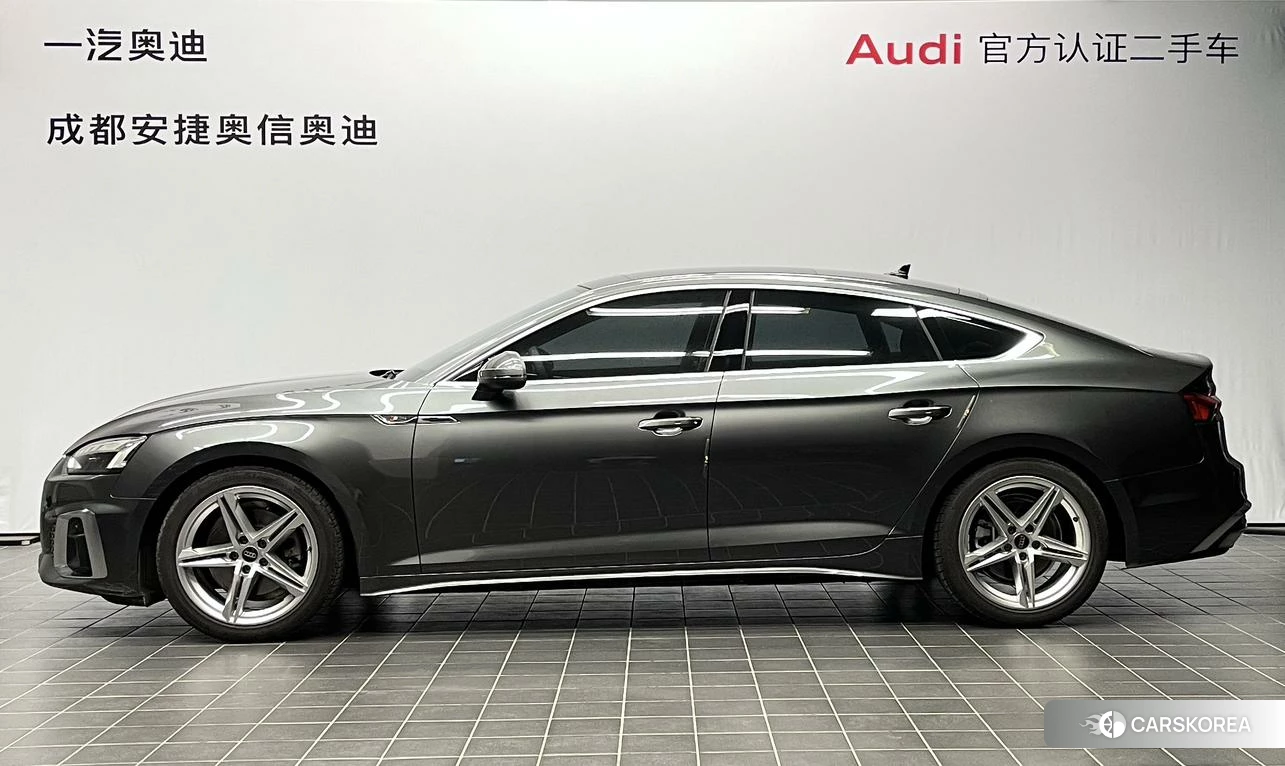 Audi A5 id 4467427 из Китая 9