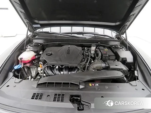 Hyundai Grandeur (GN7) id 3341842 из Кореи 9