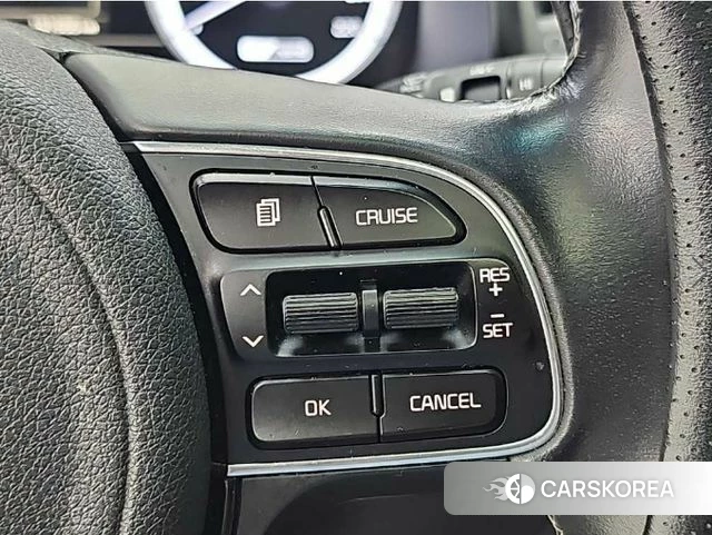 Kia Niro id 4900932 из Кореи 9