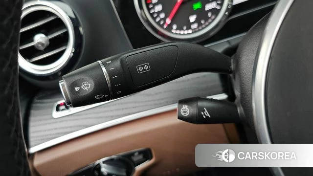 Mercedes-Benz E-Class W213 id 4872971 из Кореи 9