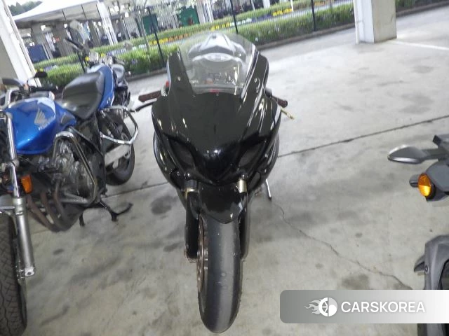 Suzuki GSX-R1000 id 3947219 из Японии 9