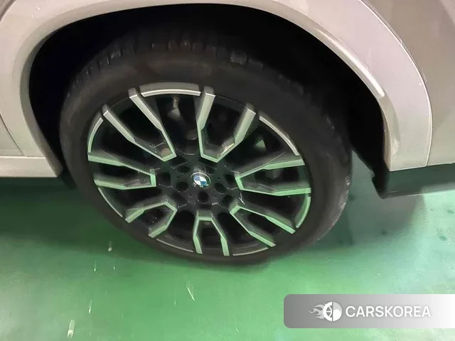 BMW X6 (G06) id 3669465 из Кореи 9