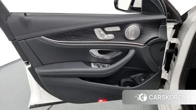 Mercedes-Benz E-Class W213 id 2993657 из Кореи 9