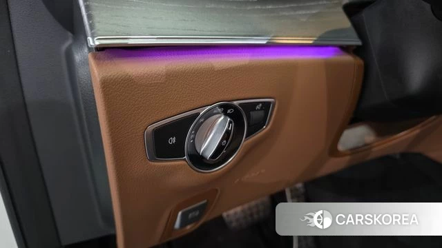Mercedes-Benz E-Class W213 id 4712383 из Кореи 9