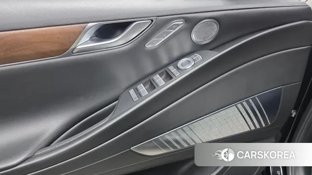 Genesis Electrified G80 (RG3) id 3621199 из Кореи 9