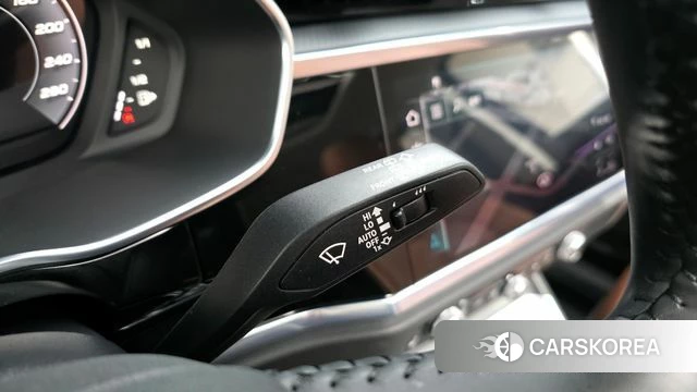 Audi Q3 (F3) id 3965671 из Кореи 9