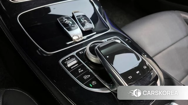 Mercedes-Benz E-Class W213 id 4225308 из Кореи 9