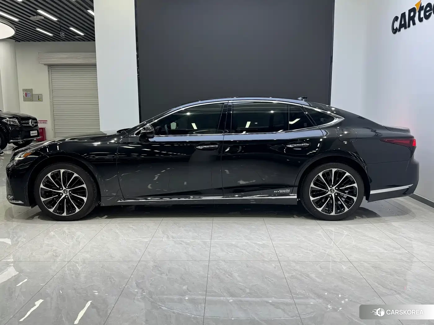 Lexus LS id 4601780 из Китая 9
