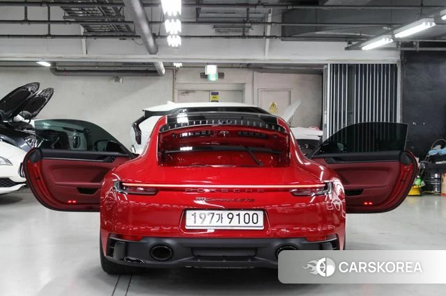 Porsche 911(992) id 3922349 из Кореи 9