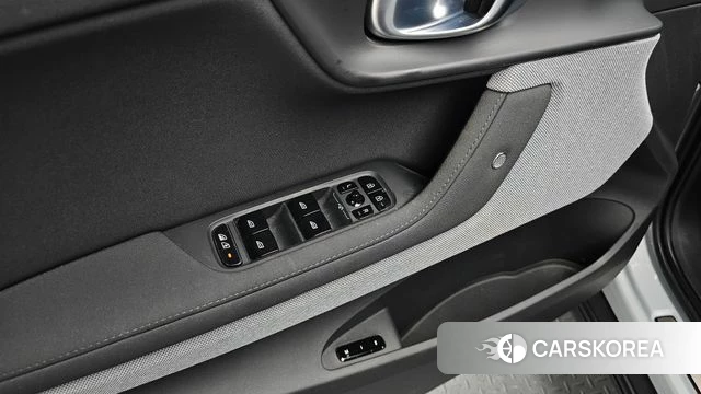 Polestar Polestar 2 id 4555100 из Кореи 9