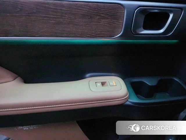 Hyundai Santa Fe (MX5) id 3864087 из Кореи 9