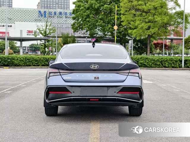 Hyundai Elantra id 4299746 из Китая 9