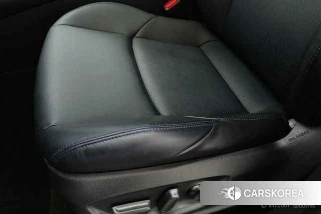 Toyota C-HR id 4276269 из Китая 9