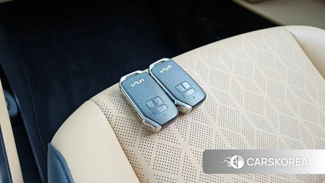 Kia Carnival 4th generation id 4443381 из Кореи 9