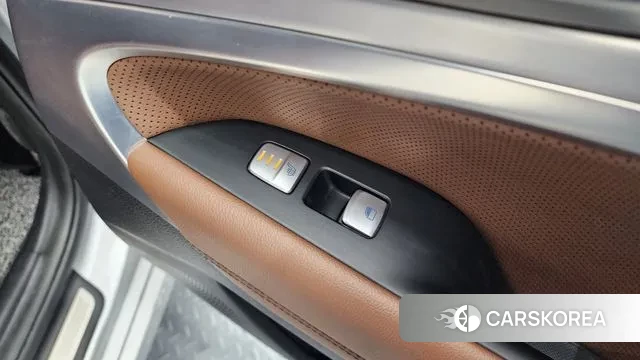 Genesis G70 id 3698748 из Кореи 9