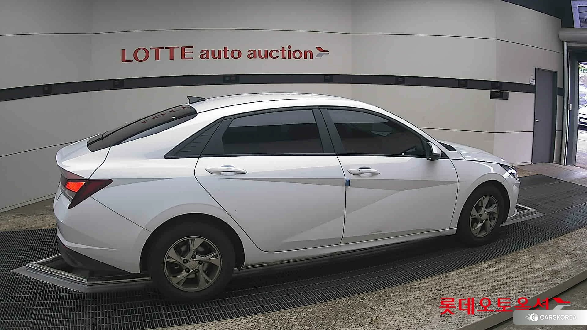 Hyundai Avante id 3869248 из Кореи 9