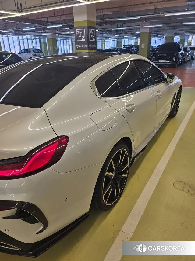 BMW 8 Series (G15) id 3388915 из Кореи 9