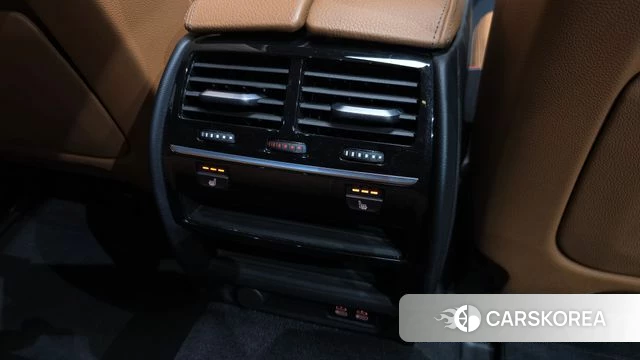 BMW 5 Series (G30) id 4294495 из Кореи 9