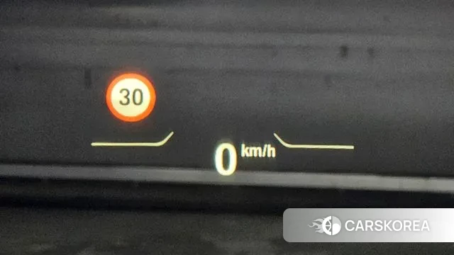 BMW 1 Series (F40) id 3299692 из Кореи 9