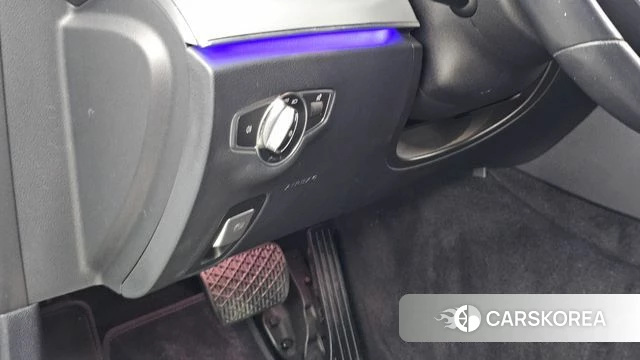 Mercedes-Benz E-Class W213 id 4657550 из Кореи 9