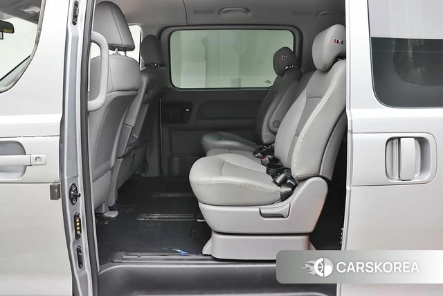 Hyundai The New Grand Starex id 4251012 из Кореи 9