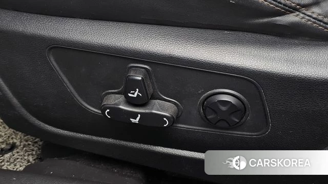 Ssangyong Beautiful Korando id 4650966 из Кореи 9