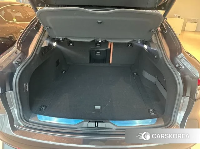 Maserati Levante id 3706837 из Кореи 9