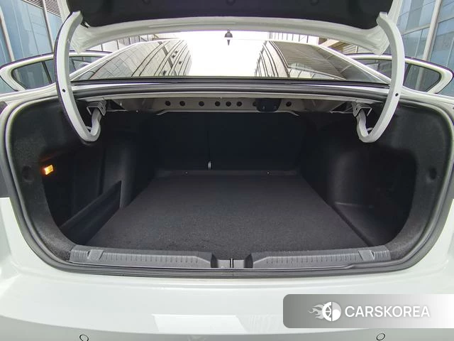 Volkswagen Bora id 4258773 из Китая 9
