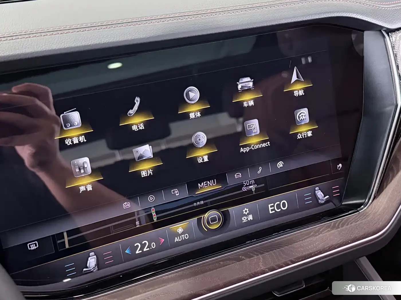 Volkswagen Touareg id 4600383 из Китая 9