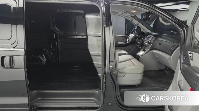 Hyundai The New Grand Starex id 4496655 из Кореи 9