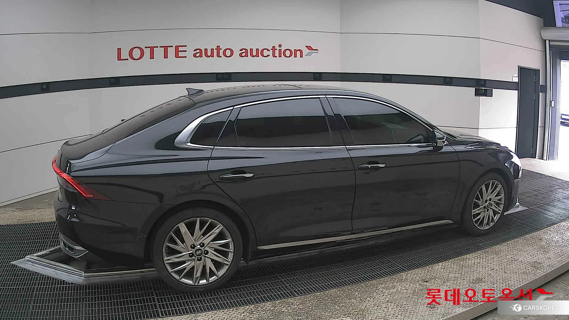 Hyundai Grandeur id 3869340 из Кореи 9