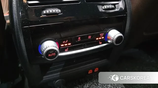 BMW 5 Series (G30) id 3294771 из Кореи 9