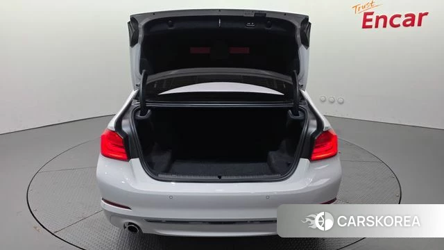 BMW 5 Series (G30) id 4931191 из Кореи 9