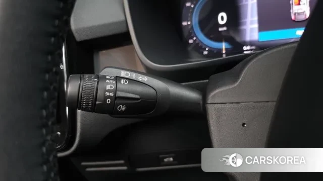 Volvo C40 Richards id 3685147 из Кореи 9