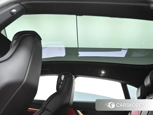 Porsche Taycan id 3757804 из Кореи 9