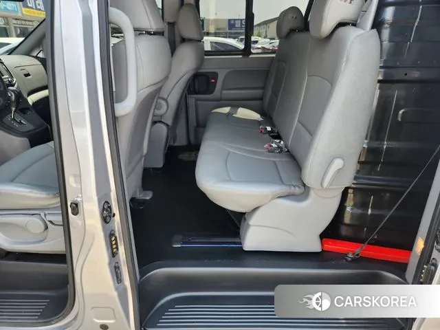 Hyundai The New Grand Starex id 2895956 из Кореи 9