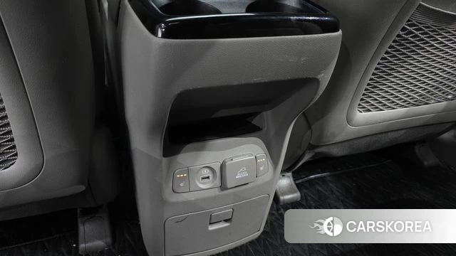 Kia The New Carnival id 4269294 из Кореи 9