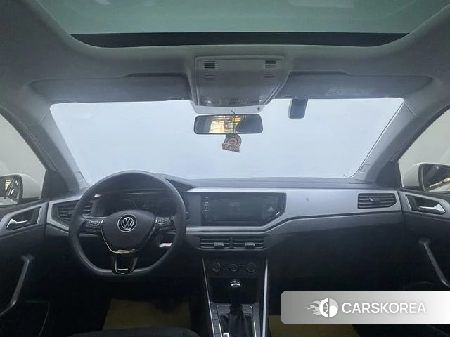Volkswagen Polo id 4265301 из Китая 9