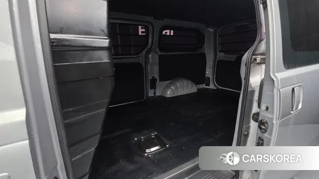 Hyundai The New Grand Starex id 3243530 из Кореи 9