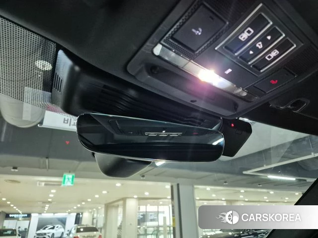 Land Rover Discovery 5 id 3863890 из Кореи 9
