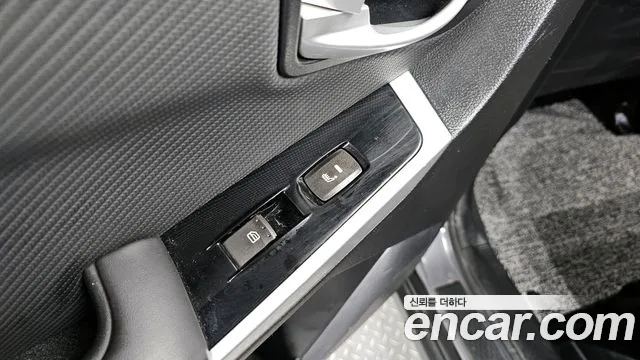 Ssangyong New Style Korando C id 2686463 из Кореи 9