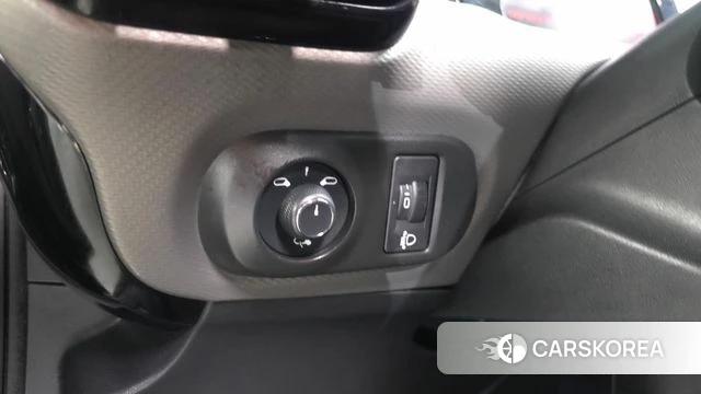 Citroen / DS C4 Cactus id 4351336 из Кореи 9