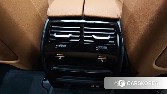 BMW 5 Series (G30) id 3273253 из Кореи 9